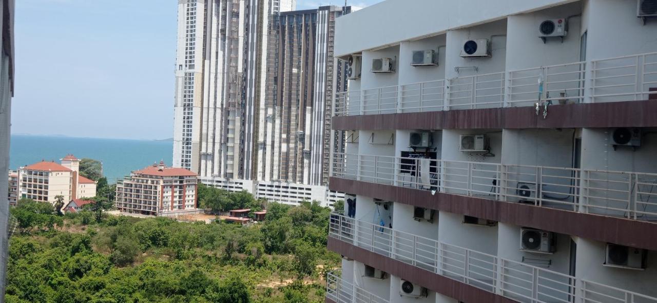 Live The Beachlife In Jomtien Beach Condo, Pattaya Exterior foto