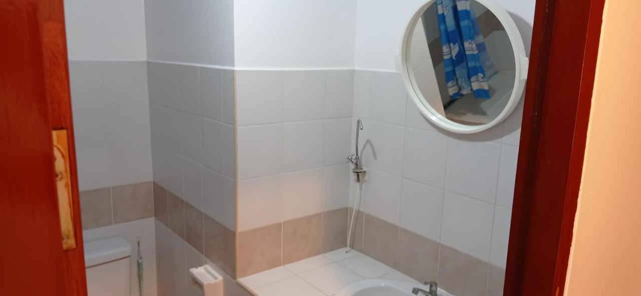 Live The Beachlife In Jomtien Beach Condo, Pattaya Exterior foto