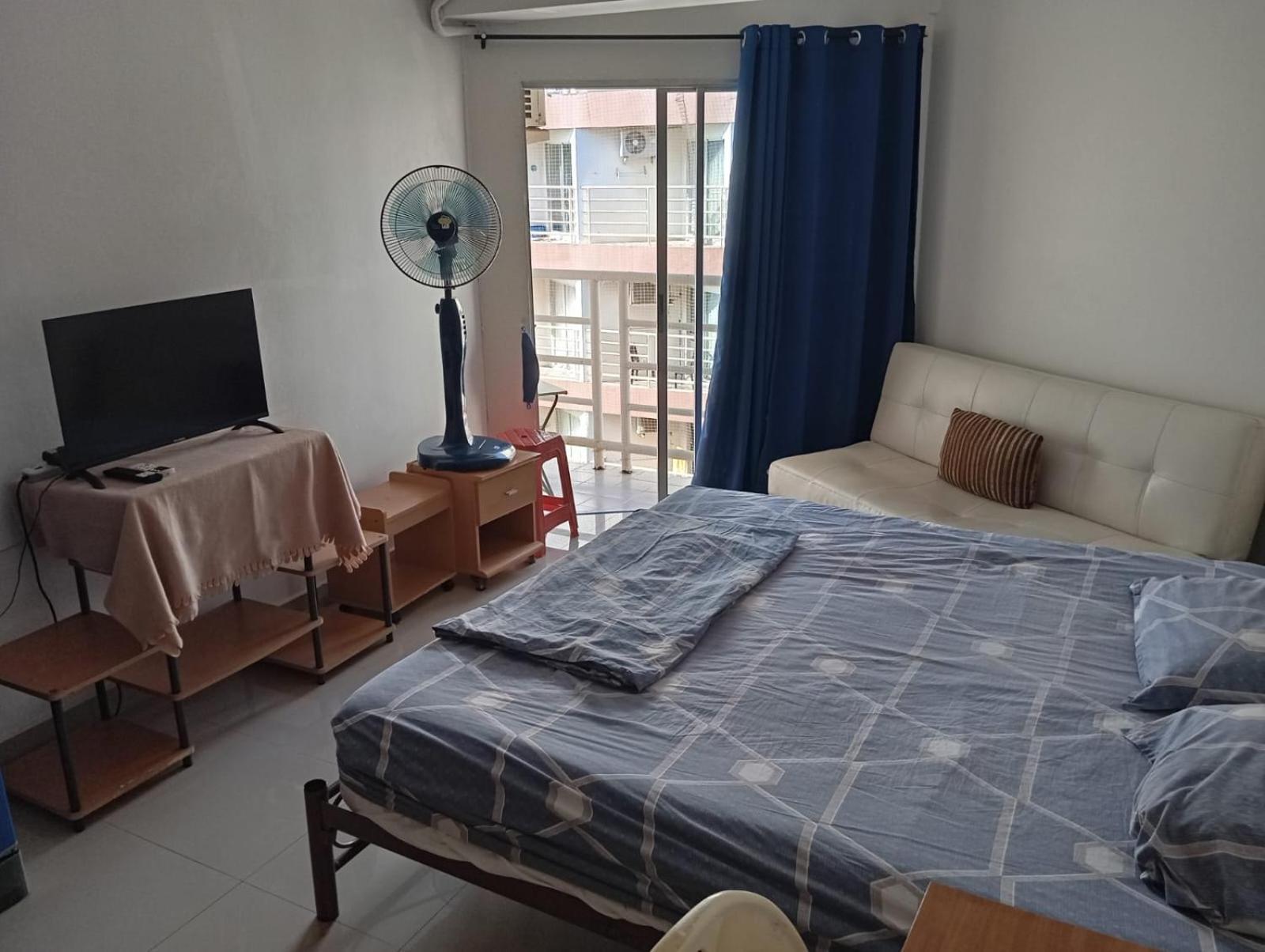 Live The Beachlife In Jomtien Beach Condo, Pattaya Exterior foto
